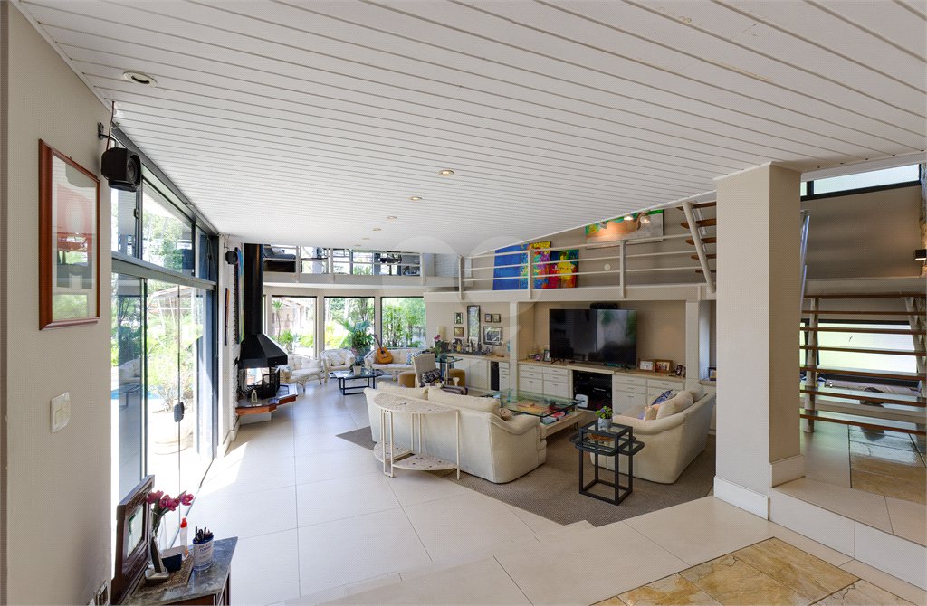 Casa à venda com 3 quartos, sendo 1 suíte, em Brooklin, São Paulo, SP