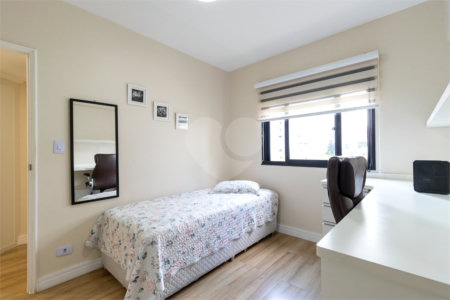 Apartamento à venda com 3 suítes em Vila Mascote, São Paulo, SP