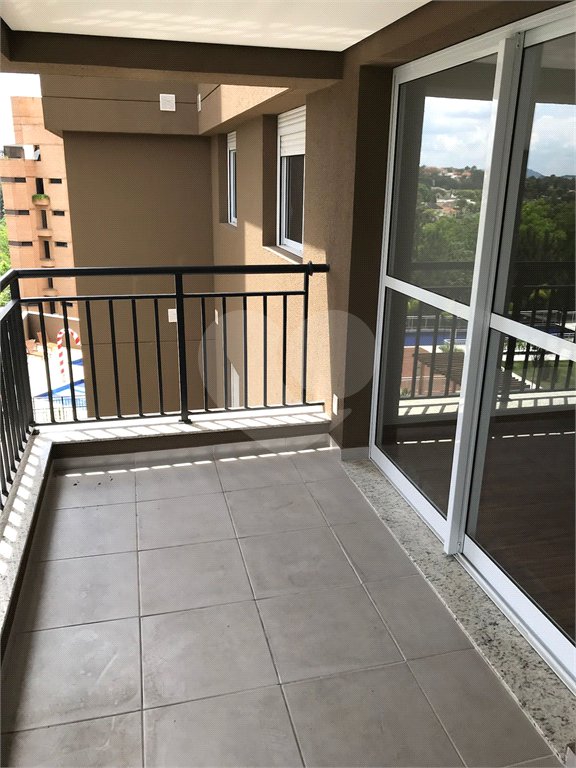 Apartamento à venda com 2 quartos, sendo 1 suíte,  em Melville Empresarial I e II, Barueri, SP