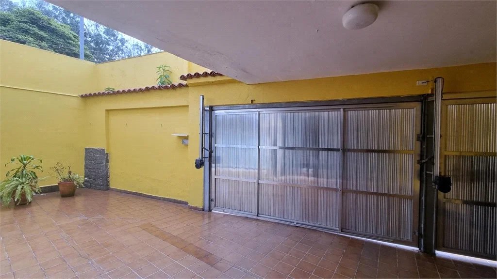 Casa à venda com 3 quartos em Vila Indiana, São Paulo, SP