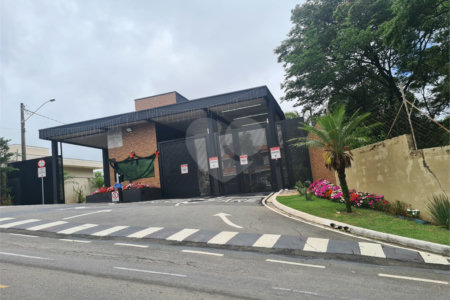 Casa à venda com 3 suítes no condomínio Residencial Villa Di Treviso, Vinhedo - SP