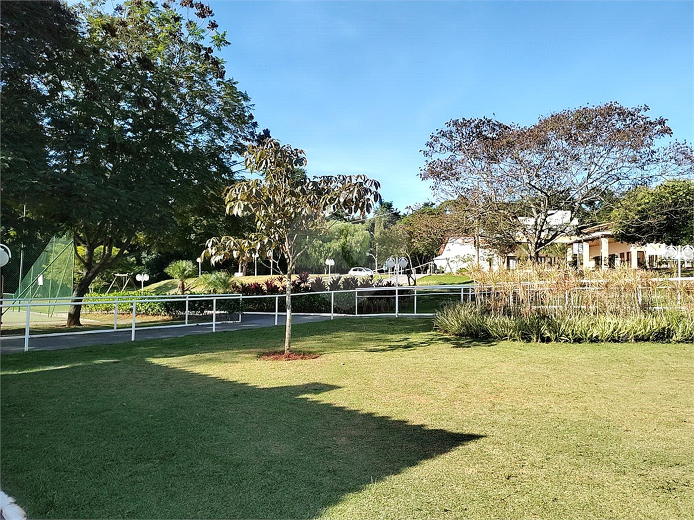 Terreno à venda no condomínio Campos do Conde I e II, Sorocaba - SP
