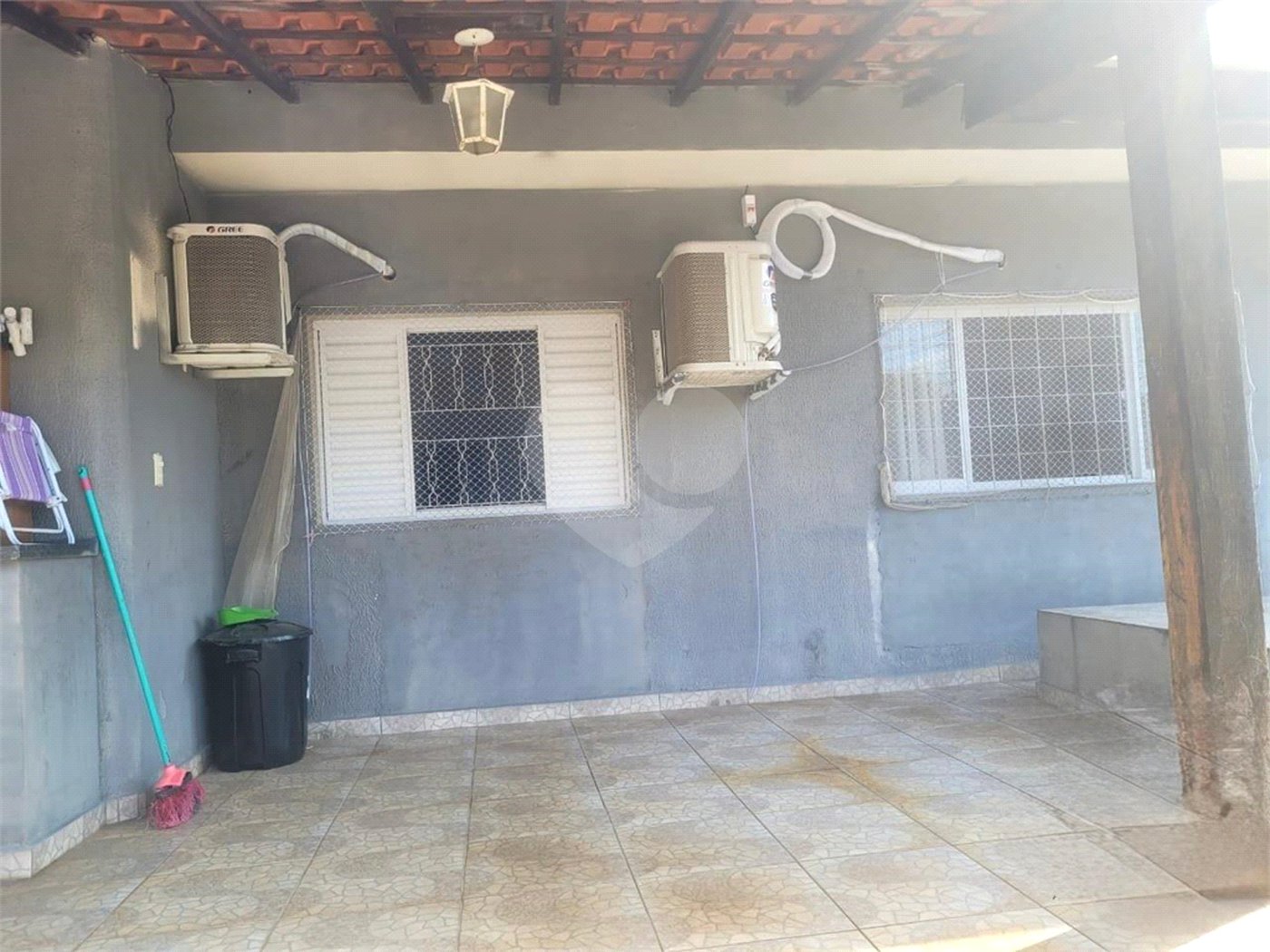 Casa à venda com 3 quartos, sendo 1 suíte, em Jardim Itanguá, Sorocaba, SP