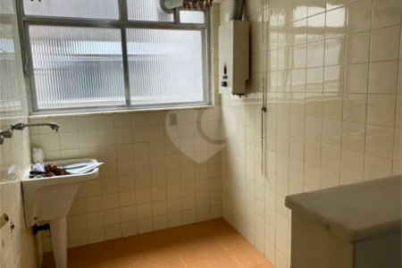 Cobertura à venda com 4 quartos, sendo 1 suíte, em Cosme Velho, Rio de Janeiro, RJ