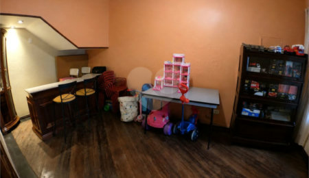Sobrado à venda com 3 quartos, sendo 1 suíte,  em Brooklin, São Paulo, SP