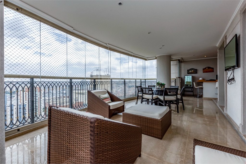Apartamento à venda com 5 suítes em Jardim Anália Franco, São Paulo, SP