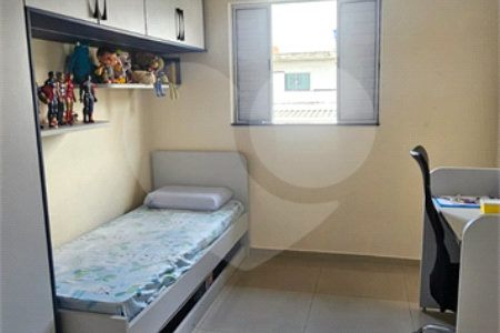 Casa à venda com 3 quartos, sendo 1 suíte,  no condomínio Comdomínio Real Park Tietê, Mogi das Cruzes - SP