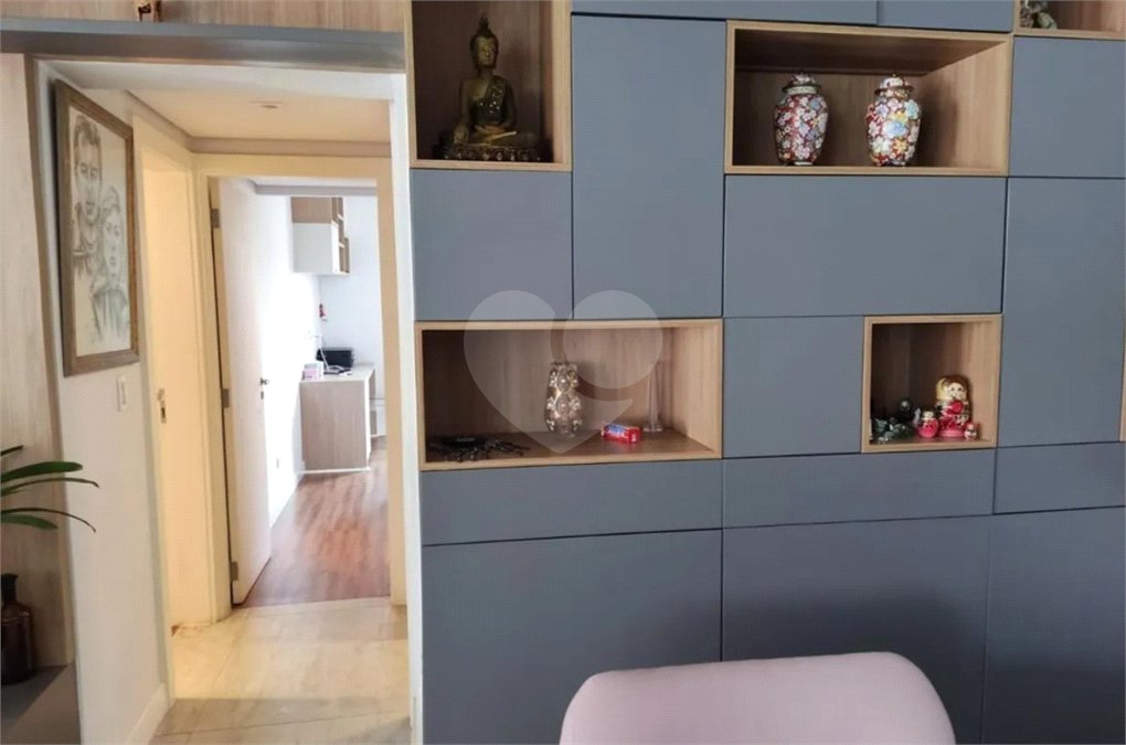 Apartamento à venda com 3 quartos, sendo 1 suíte,  em Santa Cecília, São Paulo, SP