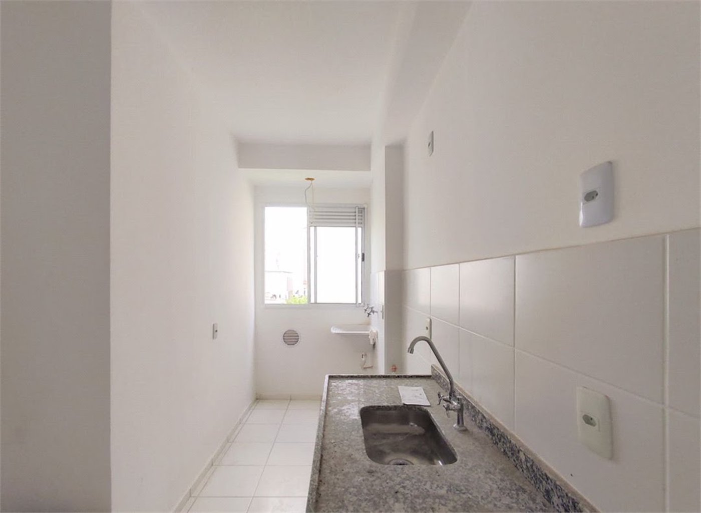 Kitnet Residencial à venda, Parque Enseada, Guarujá - KN0023.