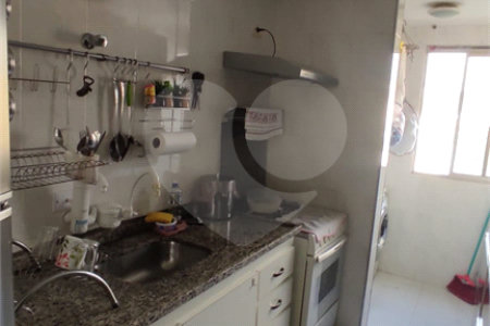 Apartamento à venda com 2 quartos em Jardim Santa Mônica, São Paulo, SP