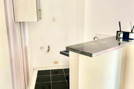 Apartamento à venda ou para alugar com 1 suíte em Indianópolis, São Paulo, SP