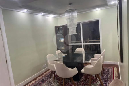 Cobertura Duplex na Saúde com 178 M2 a venda