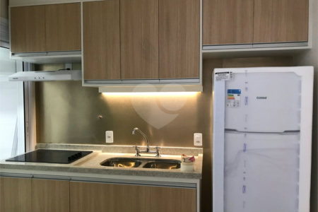 Apartamento à venda com 1 quarto em Empresarial 18 do Forte, Barueri, SP