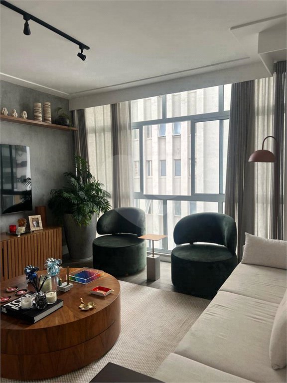 Apartamento à venda com 2 quartos, sendo 1 suíte, em Jardim Paulista, São Paulo, SP