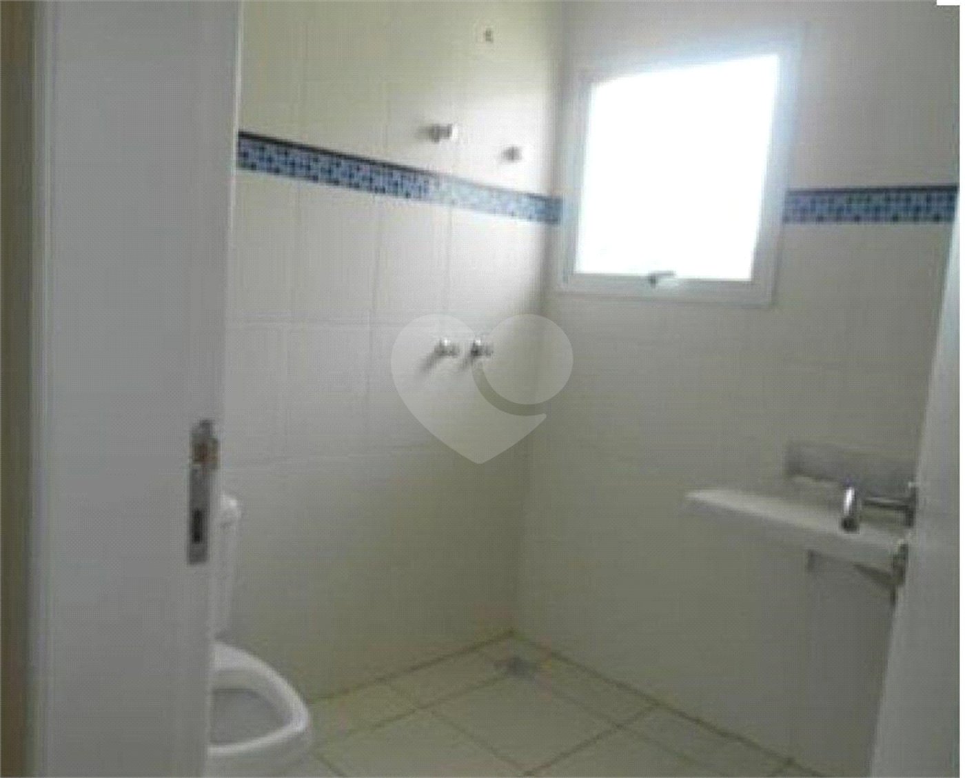 Casa à venda com 4 suítes em Chácara Remanso (caucaia do Alto), Cotia, SP