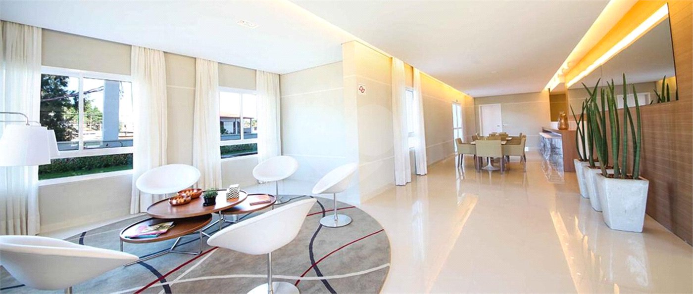 Apartamento à venda com 3 quartos, sendo 1 suíte,  em Vila Suissa, Mogi das Cruzes, SP