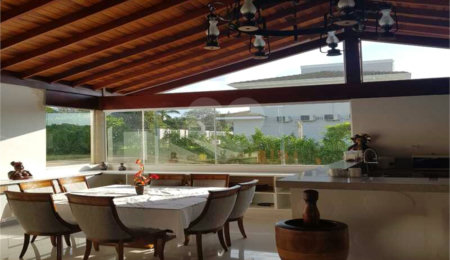 Casa à venda com 5 quartos, sendo 3 suítes,  no condomínio Residencial Vale das Laranjeiras, Indaiatuba - SP