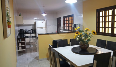 Sobrado à venda com 3 quartos, sendo 1 suíte,  em Parque Continental Ii, Guarulhos, SP