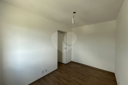 Apartamento à venda com 2 quartos em Vila Regina, Itapetininga, SP