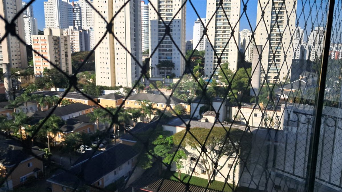 Apartamento para alugar com 3 quartos, sendo 2 suítes, em Jardim Marajoara, São Paulo, SP