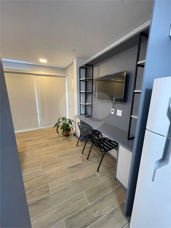 Lindo Studio com fino acabamento - IBIRAPUERA