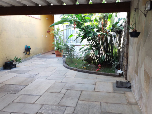 Sobrado à venda com 5 quartos em Parque Novo Mundo, São Paulo, SP