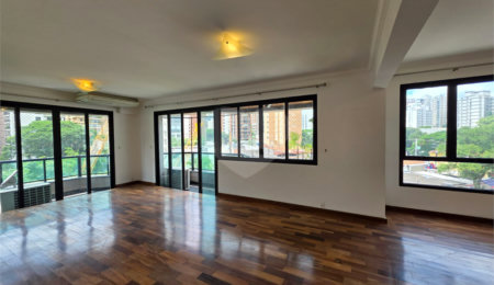 Apartamento à venda com 3 suítes em Vila Uberabinha, São Paulo, SP