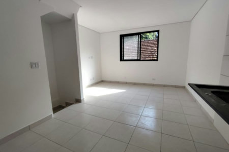 Casa com 2 dormitórios à venda, 100 m² por R$ 560.000,00 - Marapé - Santos/SP
