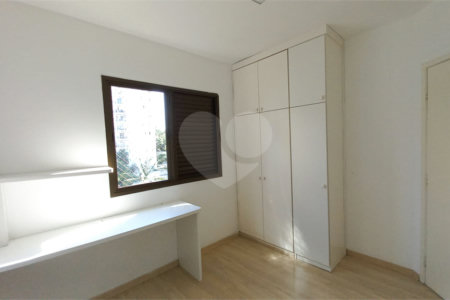 Apartamento à venda com 3 quartos, sendo 1 suíte,  em Vila Indiana, São Paulo, SP