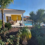 Casa com 3 quartos à venda em Mexilhoeira Grande, Portimão, Portugal – Piscina