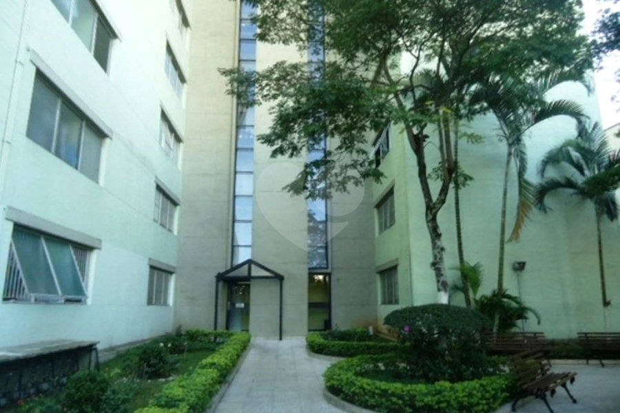 Casa à venda com 2 suítes no condomínio martinha, São Paulo - SP