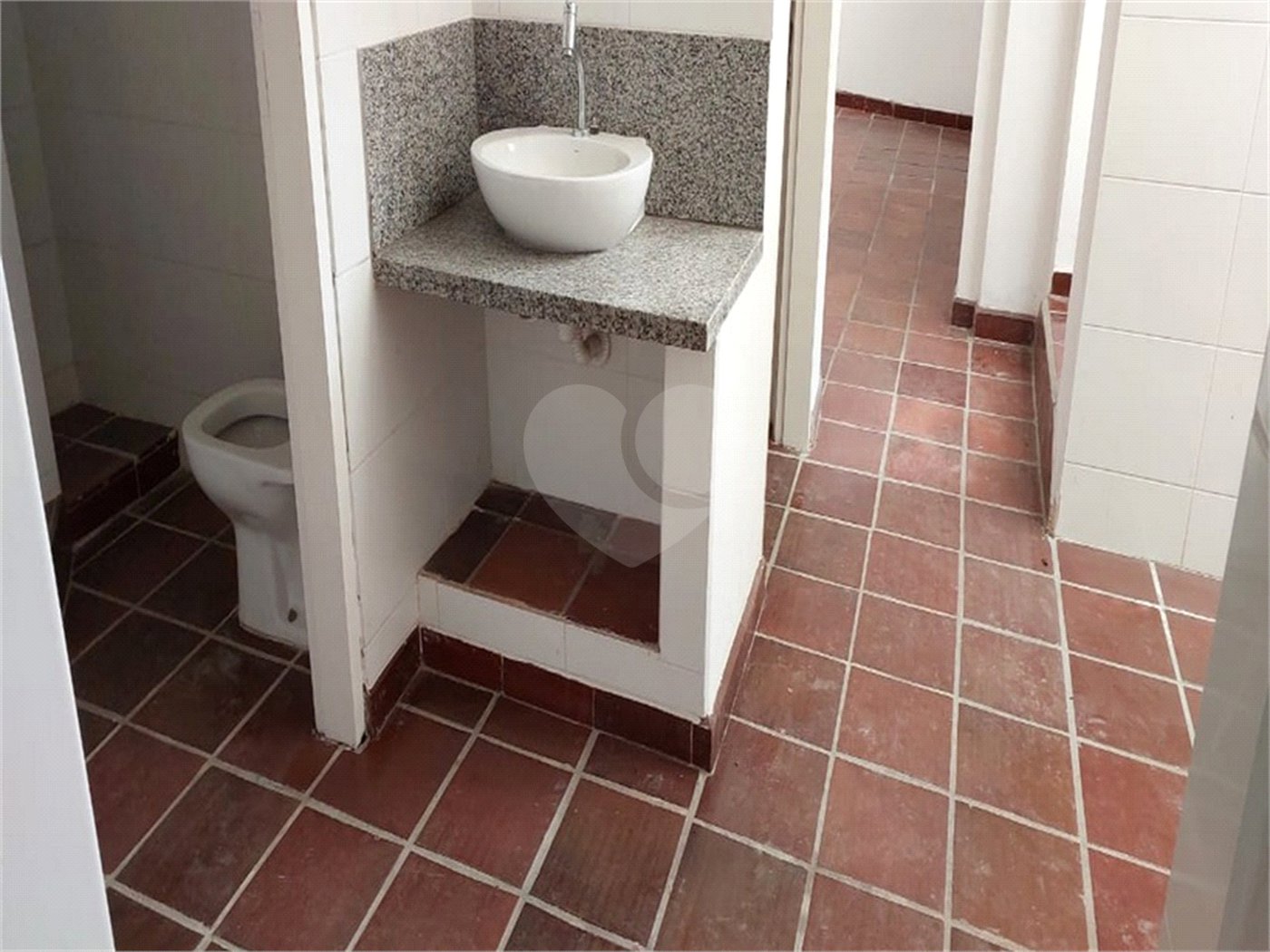 Sobrado à venda com 3 quartos, sendo 2 suítes, em Vila Paulicéia, São Paulo, SP