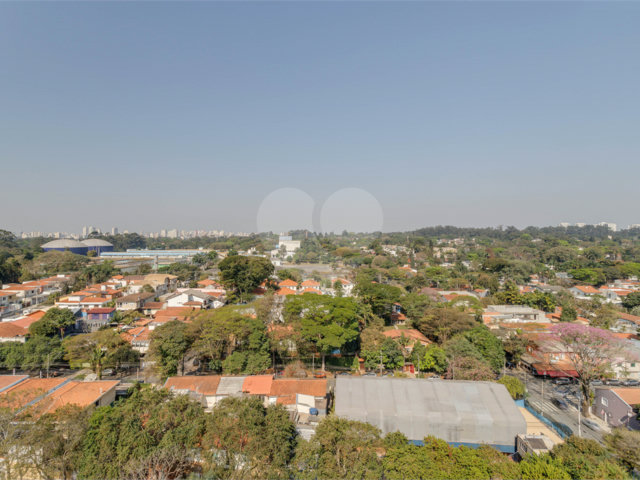 Apartamento à venda com 2 quartos, sendo 1 suíte,  em Santo Amaro, São Paulo, SP