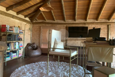 Casa mobiliada para locação no Condomínio Alpes de Vinhedo na cidade de Vinhedo - SP