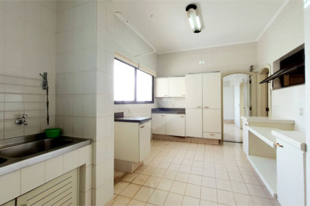 Apartamento à venda com 4 quartos, sendo 2 suítes,  em Vila Seixas, Ribeirão Preto, SP
