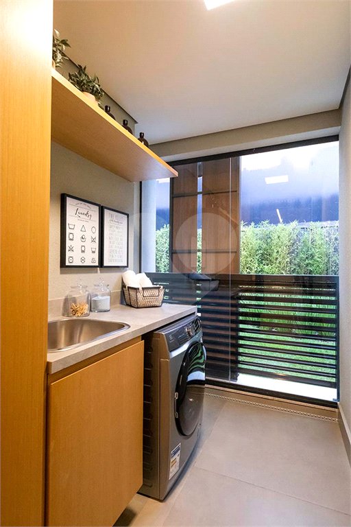 Apartamento à venda com 2 quartos, sendo 1 suíte, em Pinheiros, São Paulo, SP