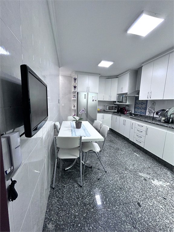 Casa à venda com 3 quartos, sendo 1 suíte, em Jardim do Lago, Jundiaí, SP