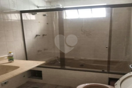 Casa à venda com 3 quartos em Chácara Santo Antônio (zona Sul), São Paulo, SP