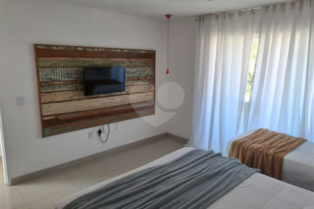 Terreno em condomínio à venda com 5 quartos, sendo 4 suítes, em Caravelas, Armação dos Búzios, RJ