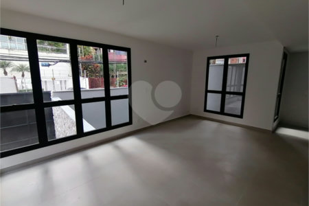 Casa à venda ou para alugar com 3 quartos, sendo 1 suíte,  no condomínio Cube Tutóia, São Paulo - SP