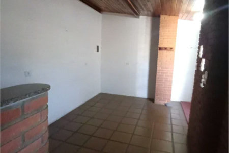 Sobrado à venda com 5 quartos, sendo 2 suítes, em Parque Continental, São Paulo, SP