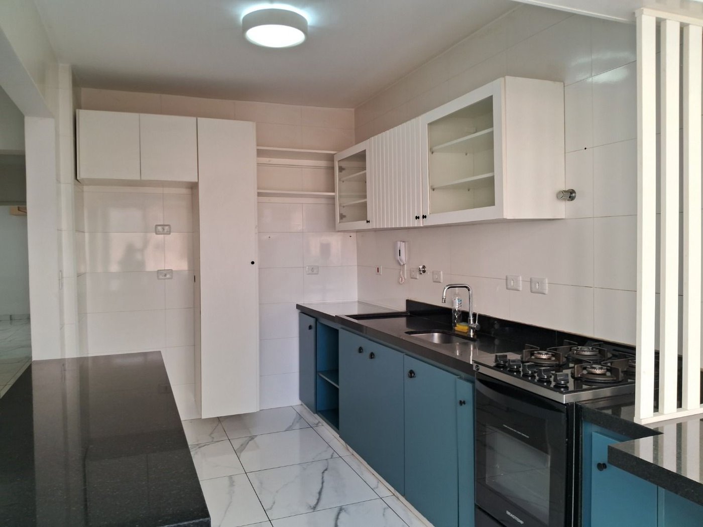 Apartamento com 2 dormitórios à venda, 95 m² por R$ 830.000,00 - Ponta da Praia - Santos/SP