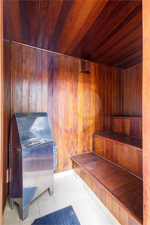 Casa à venda com 5 quartos, sendo 3 suítes, em Lapa, São Paulo, SP