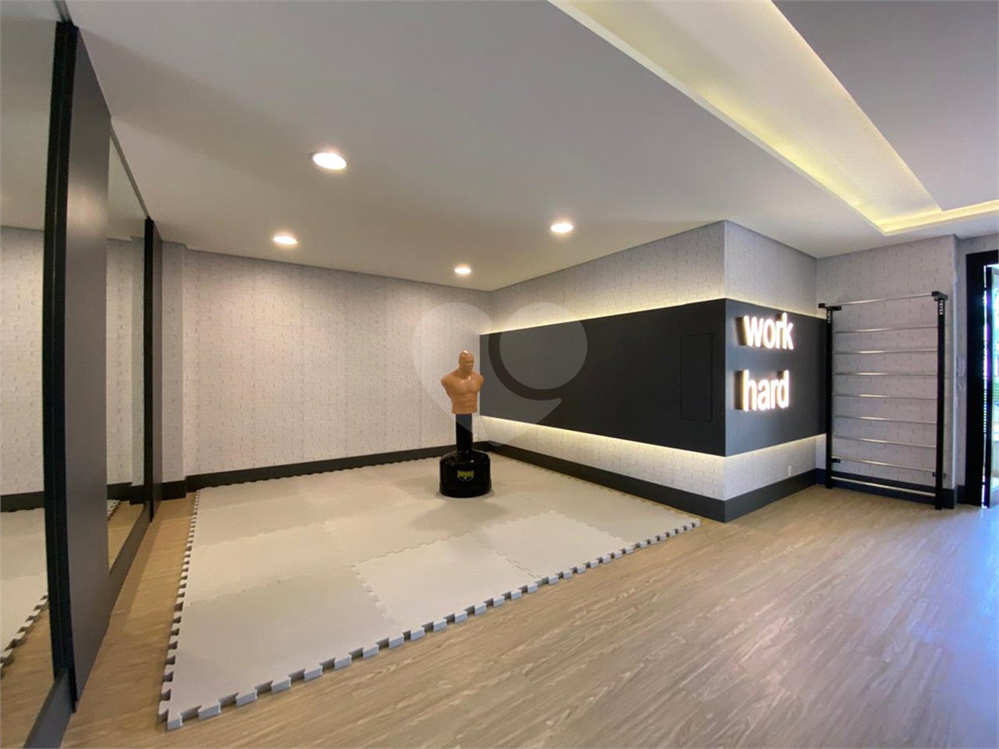 Apartamento à venda com 2 suítes em Vila Mariana, São Paulo, SP