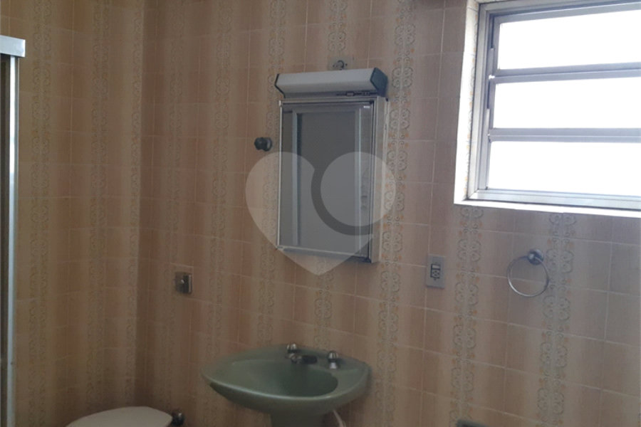 Sobrado à venda com 3 quartos, sendo 1 suíte,  em Santana, São Paulo, SP