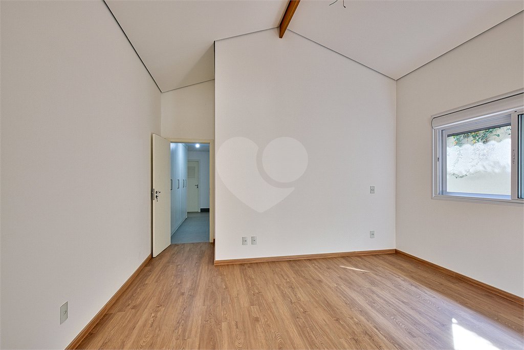 Casa de Vila à venda com 3 suítes em Alto da Boa Vista, São Paulo, SP