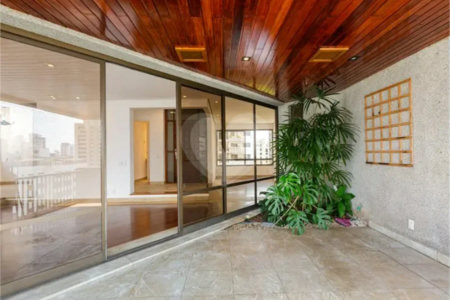 Apartamento à venda ou para alugar com 3 suítes em Real Parque, São Paulo, SP