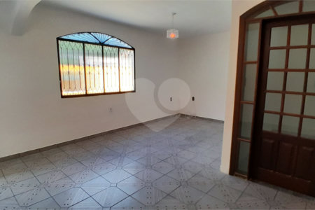 Casa à venda com 3 quartos, sendo 1 suíte, em Campo Grande, Rio de Janeiro, RJ