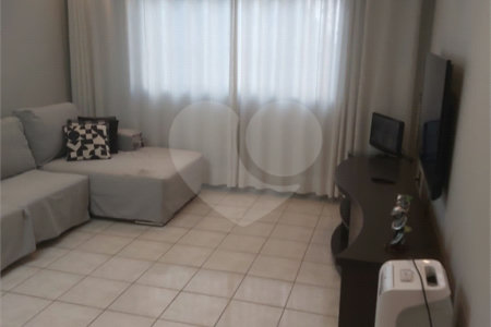 Casa de Vila à venda com 4 quartos, sendo 1 suíte, em Vila Medeiros, São Paulo, SP