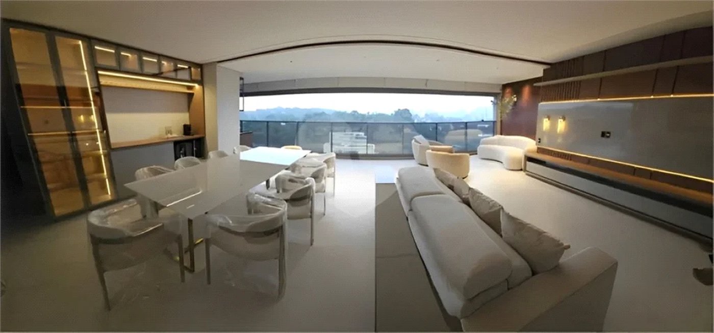 Apartamento à venda com 3 suítes em Jardim Morumbi, São Paulo, SP